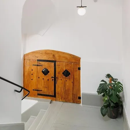 Aries' Collection Luxury Apartment Brasov
